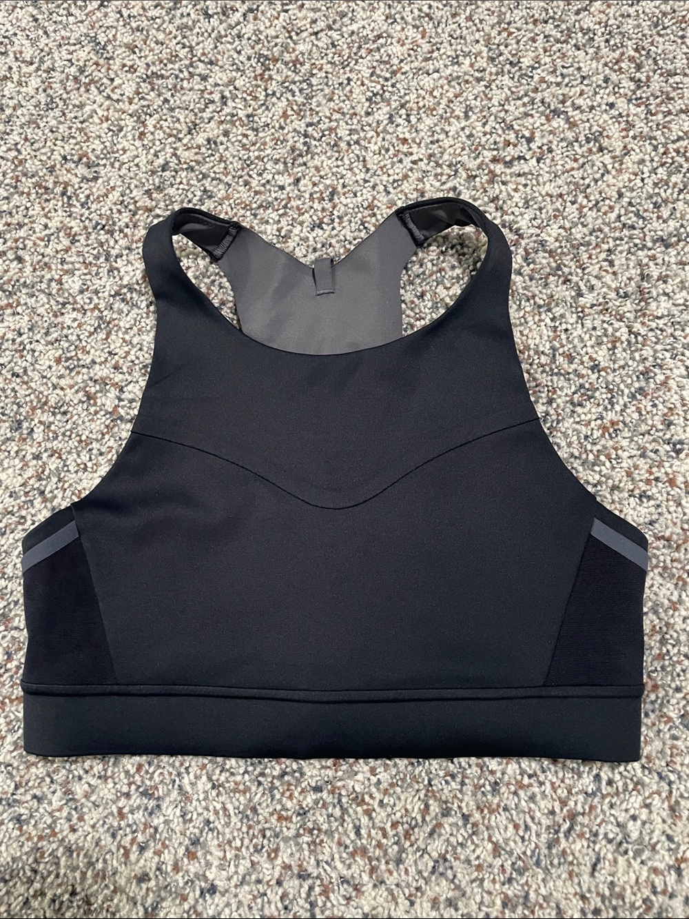 Brooks Drive 3 pocket sports bra sz XS